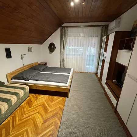 Balaton-lak Apartmanhaz 希欧福克