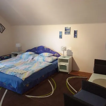 Balaton-lak Apartmanhaz アパート