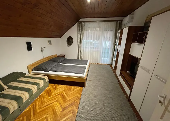 Balaton-lak Apartmanhaz שיופוק